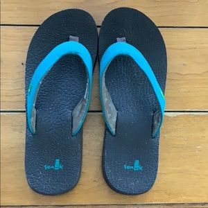 Sanuk Women’s Flip Flops